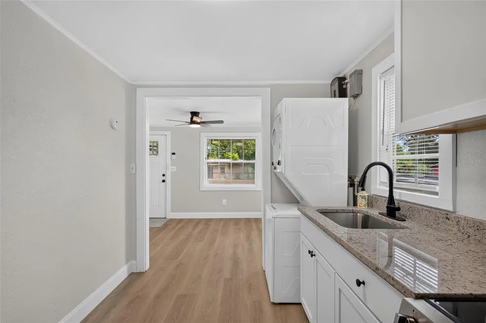 1545 29TH STREET Sarasota, FL 34234