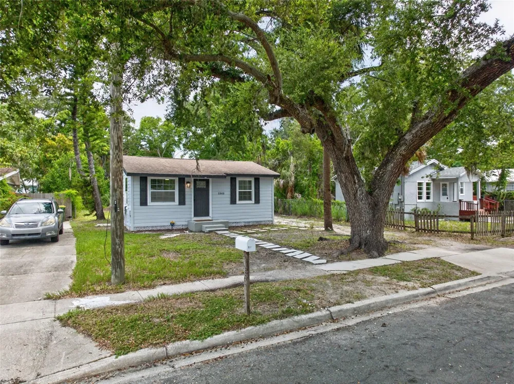 1545 29TH STREET Sarasota, FL 34234