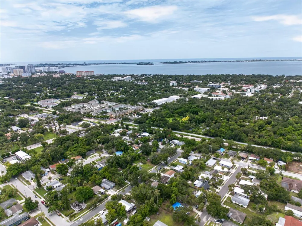 1545 29TH STREET Sarasota, FL 34234