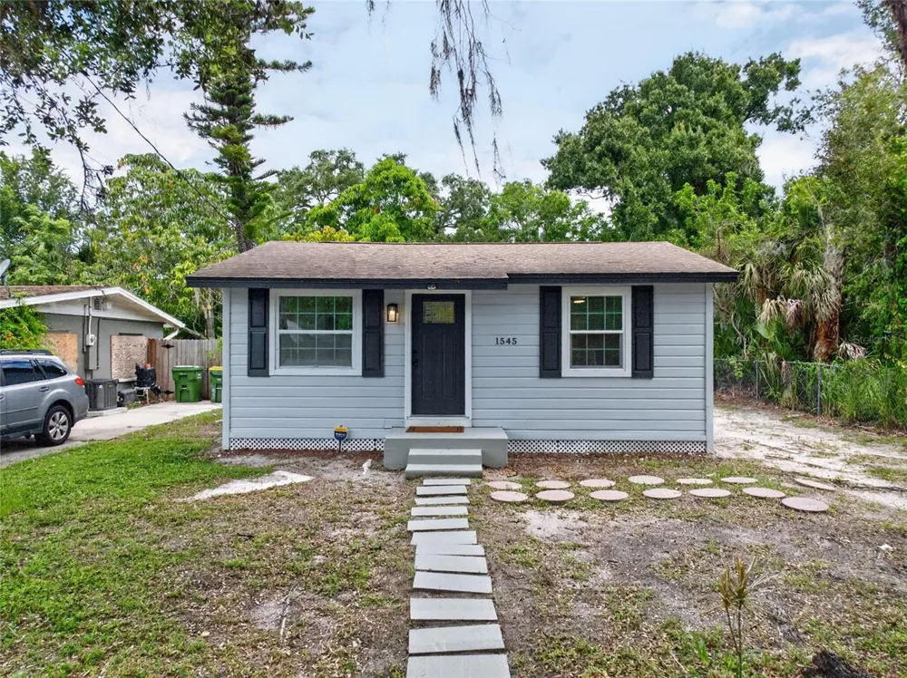 1545 29TH STREET Sarasota, FL 34234