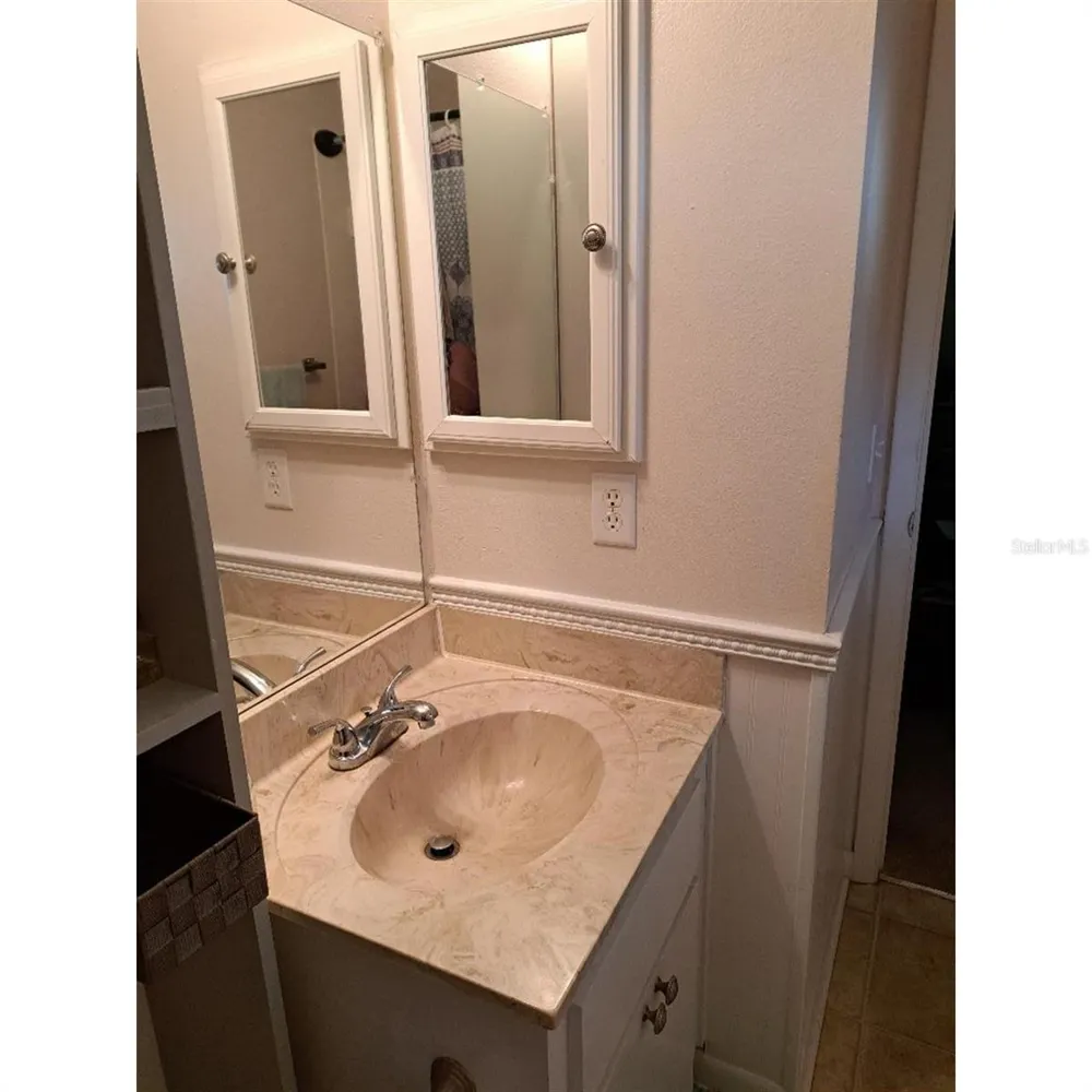 11301 HUGGINS STREET Leesburg, FL 34788