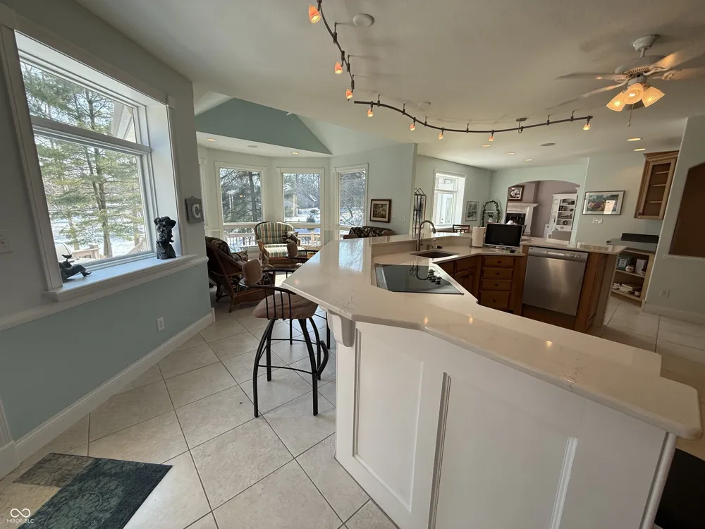 3799 Foxcliff Drive E Martinsville, IN 46151