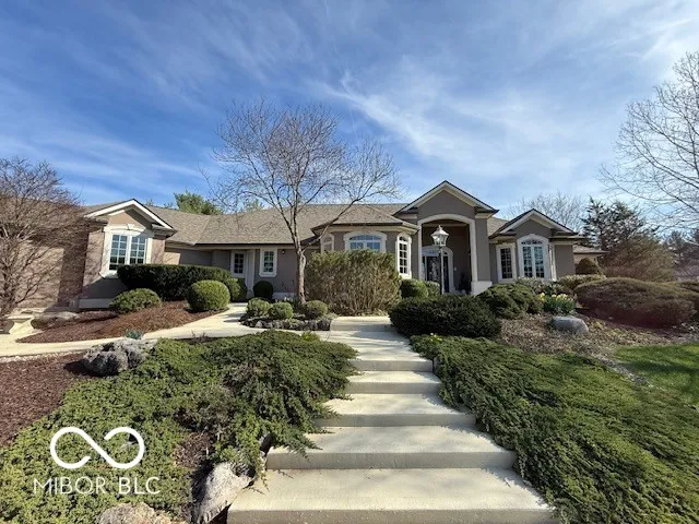 3799 Foxcliff Drive E Martinsville, IN 46151