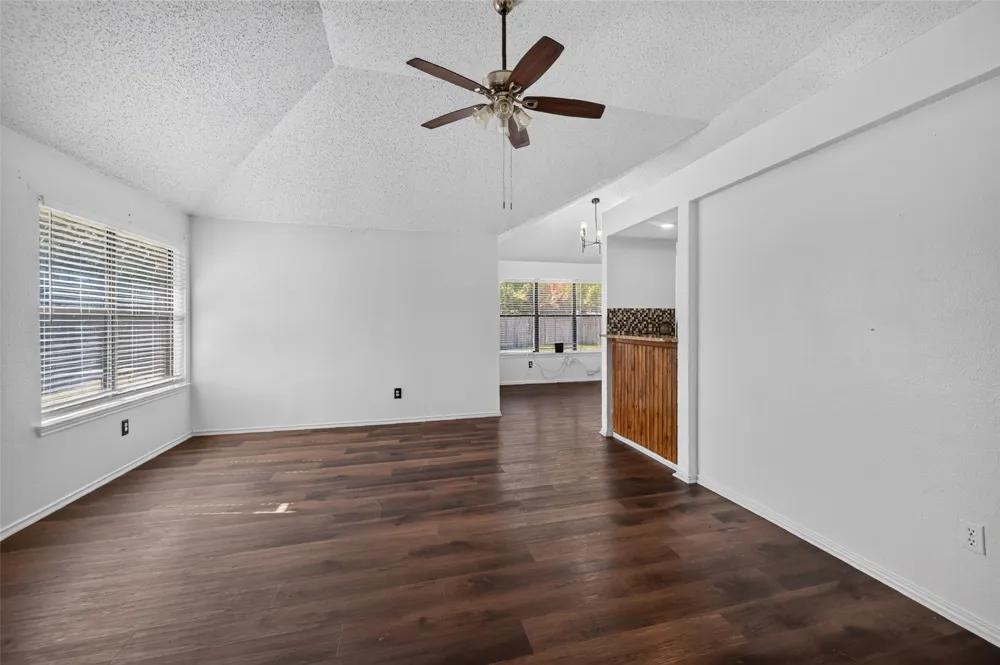 583 Kirkland Drive Coppell, TX 75019
