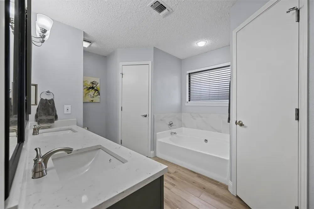 2530 Seven Hills Drive Grand Prairie, TX 75052