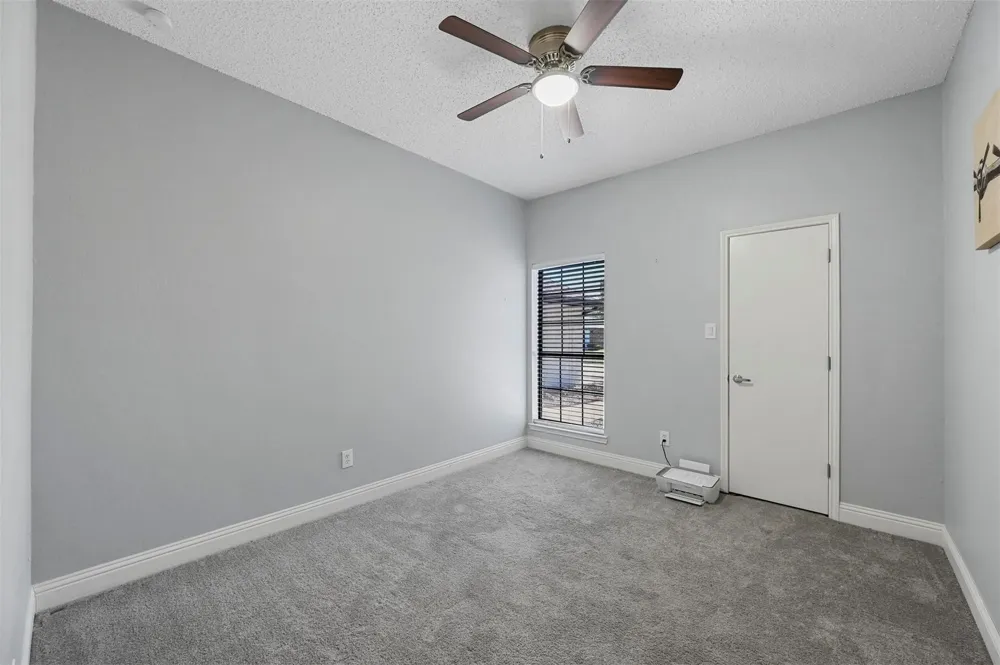 2530 Seven Hills Drive Grand Prairie, TX 75052