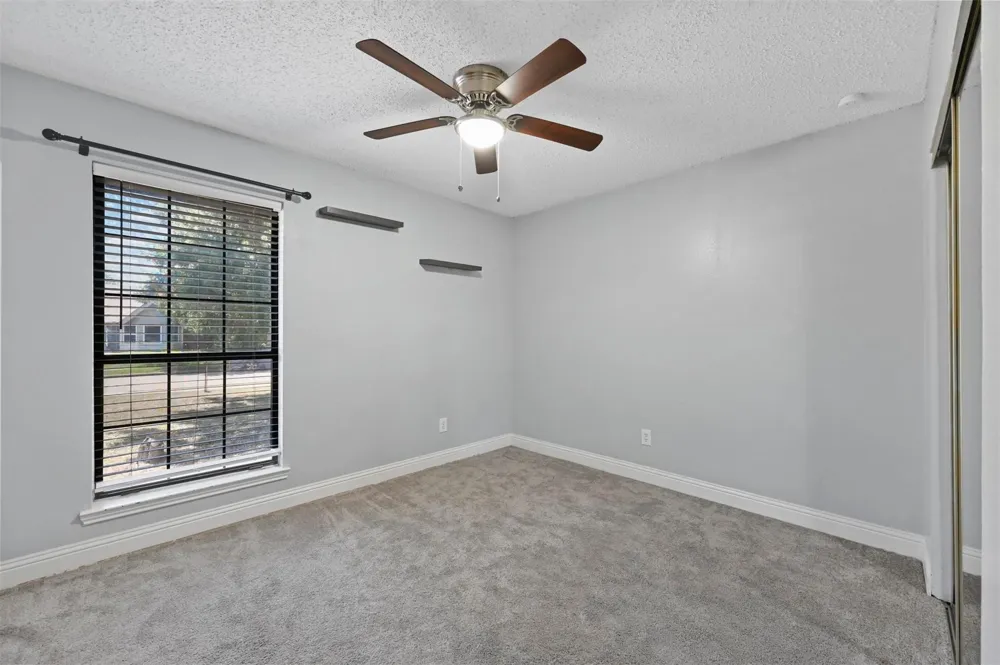 2530 Seven Hills Drive Grand Prairie, TX 75052