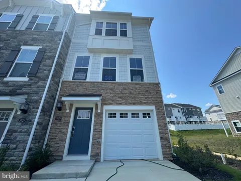 10513 COBBLER PLACE