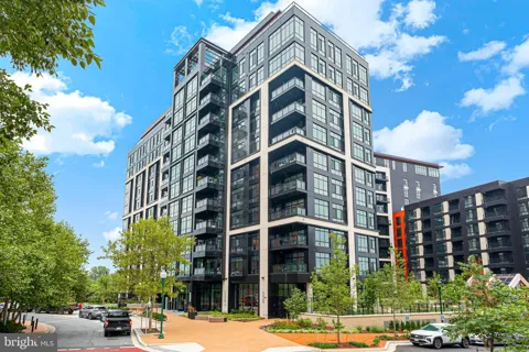 5400 MCGRATH BOULEVARD #425