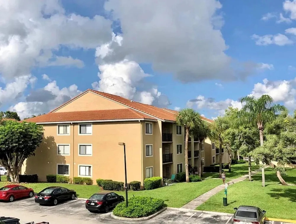 9166 W ATLANTIC BOULEVARD #1633 Coral Springs, FL 33071