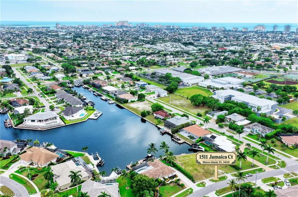 1511 Jamaica Court Marco Island, FL 34145