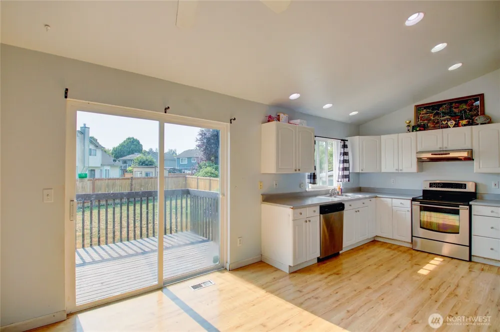 15355 Heintz Avenue SE Monroe, WA 98272
