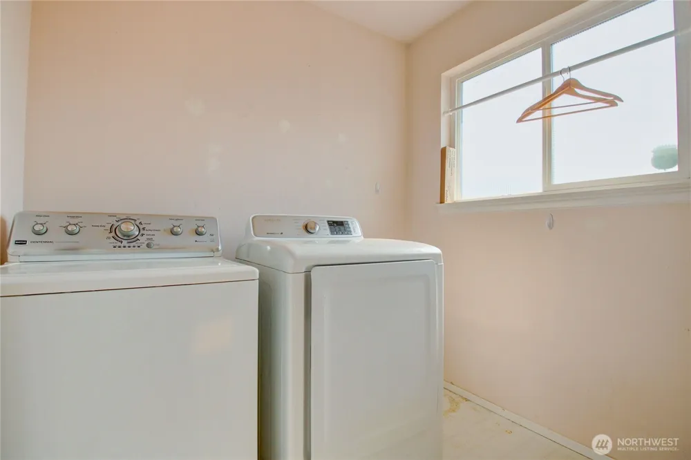 15355 Heintz Avenue SE Monroe, WA 98272