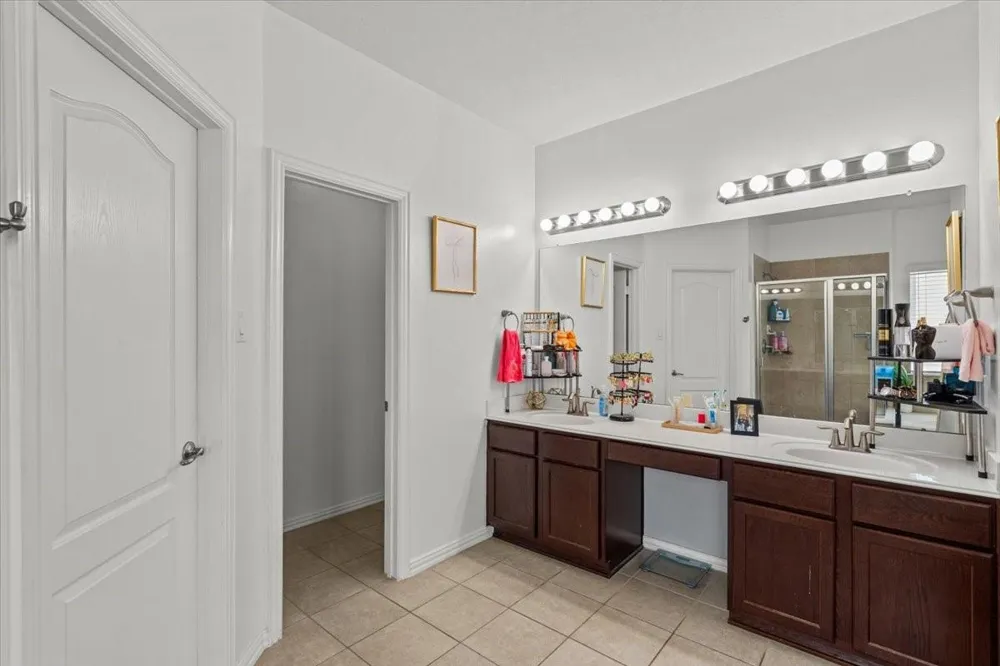 2871 Ginger Cove Lane Dickinson, TX 77539