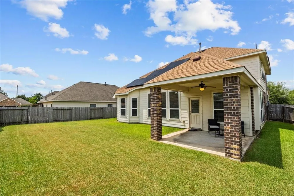 2871 Ginger Cove Lane Dickinson, TX 77539
