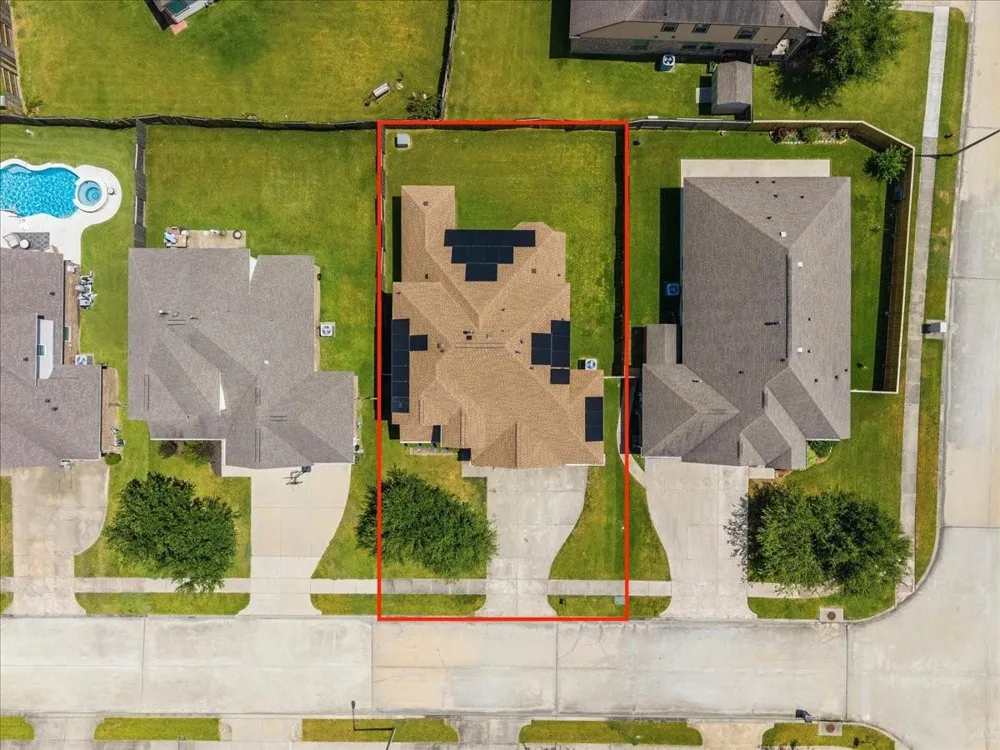 2871 Ginger Cove Lane Dickinson, TX 77539