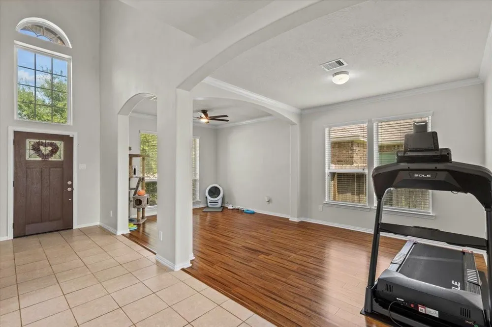 2871 Ginger Cove Lane Dickinson, TX 77539