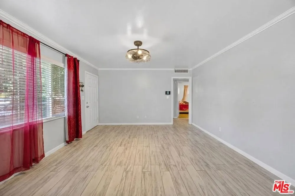 807 Shalimar Drive Bakersfield, CA 93306