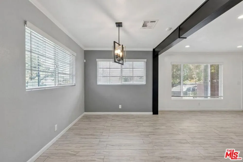 807 Shalimar Drive Bakersfield, CA 93306