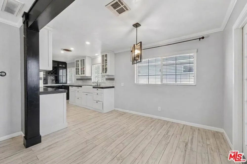 807 Shalimar Drive Bakersfield, CA 93306
