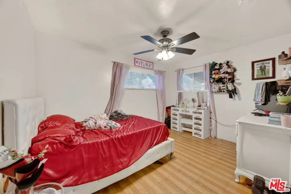 807 Shalimar Drive Bakersfield, CA 93306
