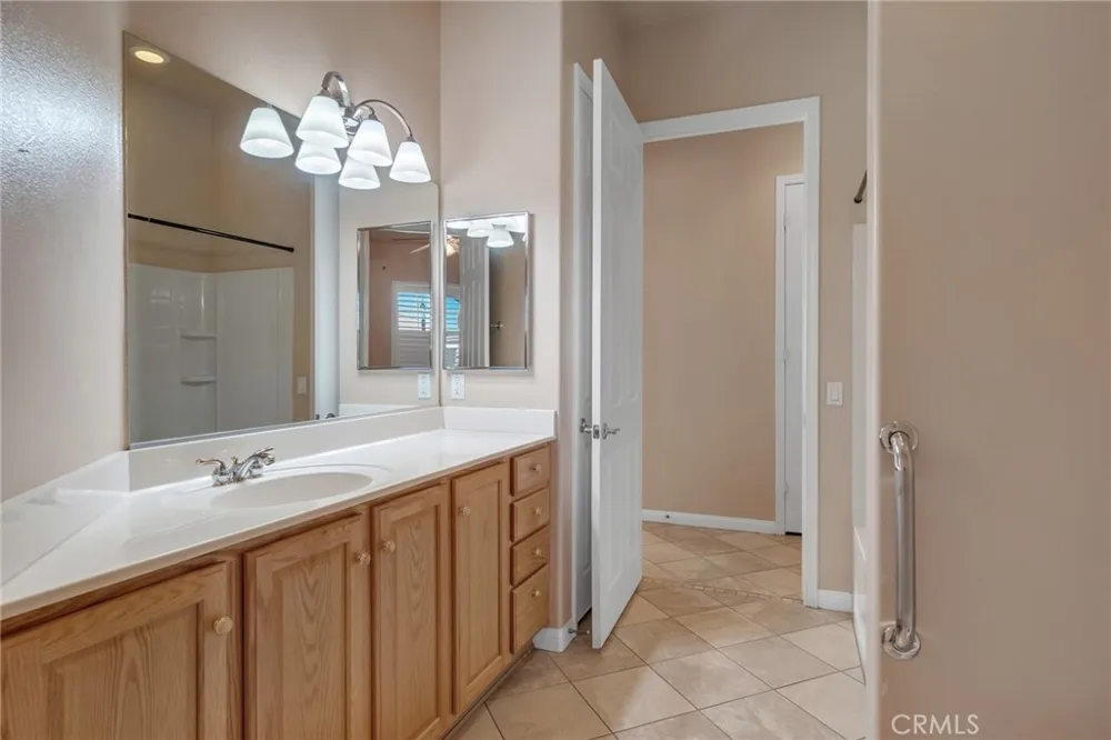 11162 Avonlea Apple Valley, CA 92308