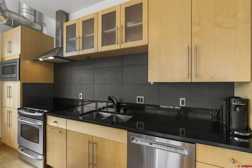 555 Rivergate Lane #B1-233 Durango, CO 81301