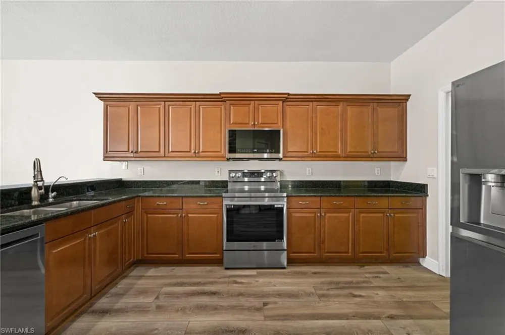 3520 SW 3rd Terrace Cape Coral, FL 33991