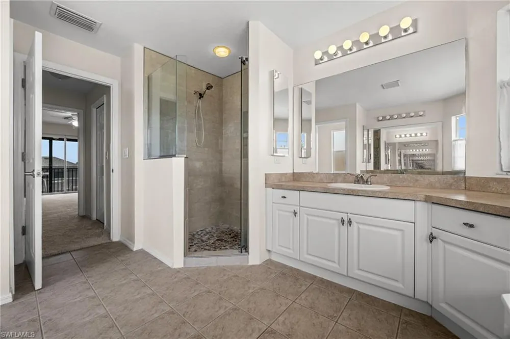 3520 SW 3rd Terrace Cape Coral, FL 33991