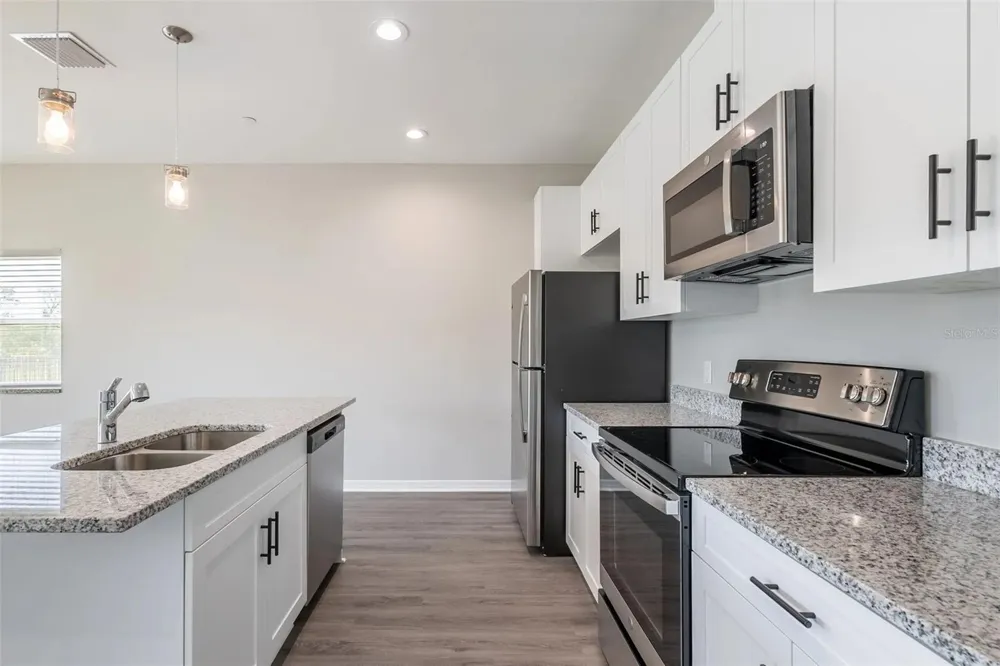 2101 SEBRING PLACE Clearwater, FL 33760