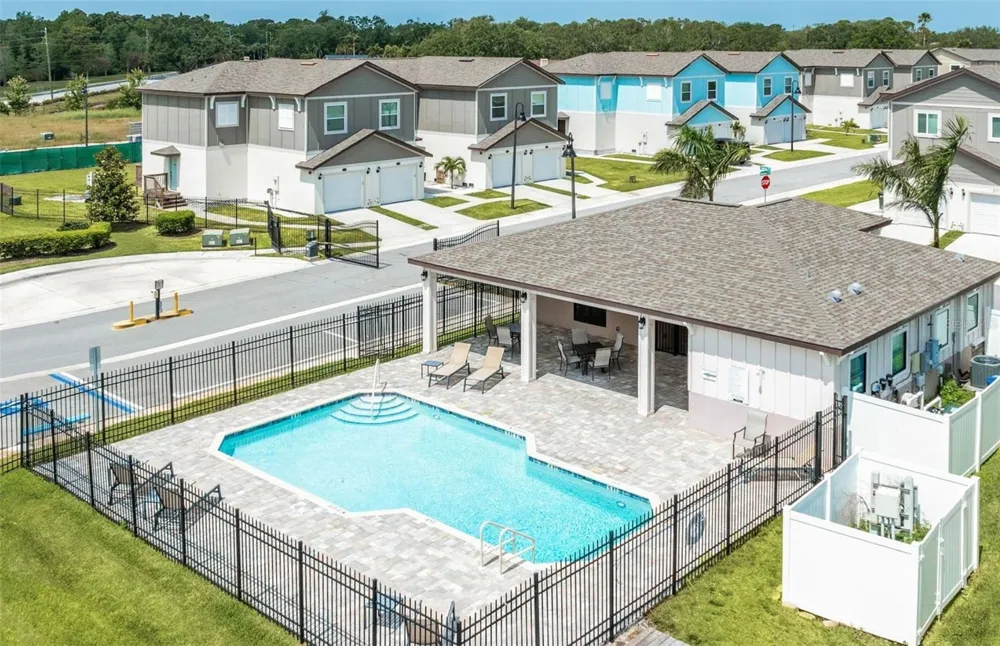 2101 SEBRING PLACE Clearwater, FL 33760