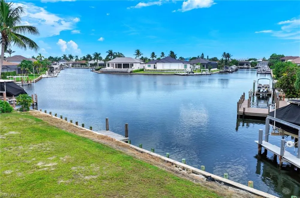 1674 Briarwood Court Marco Island, FL 34145