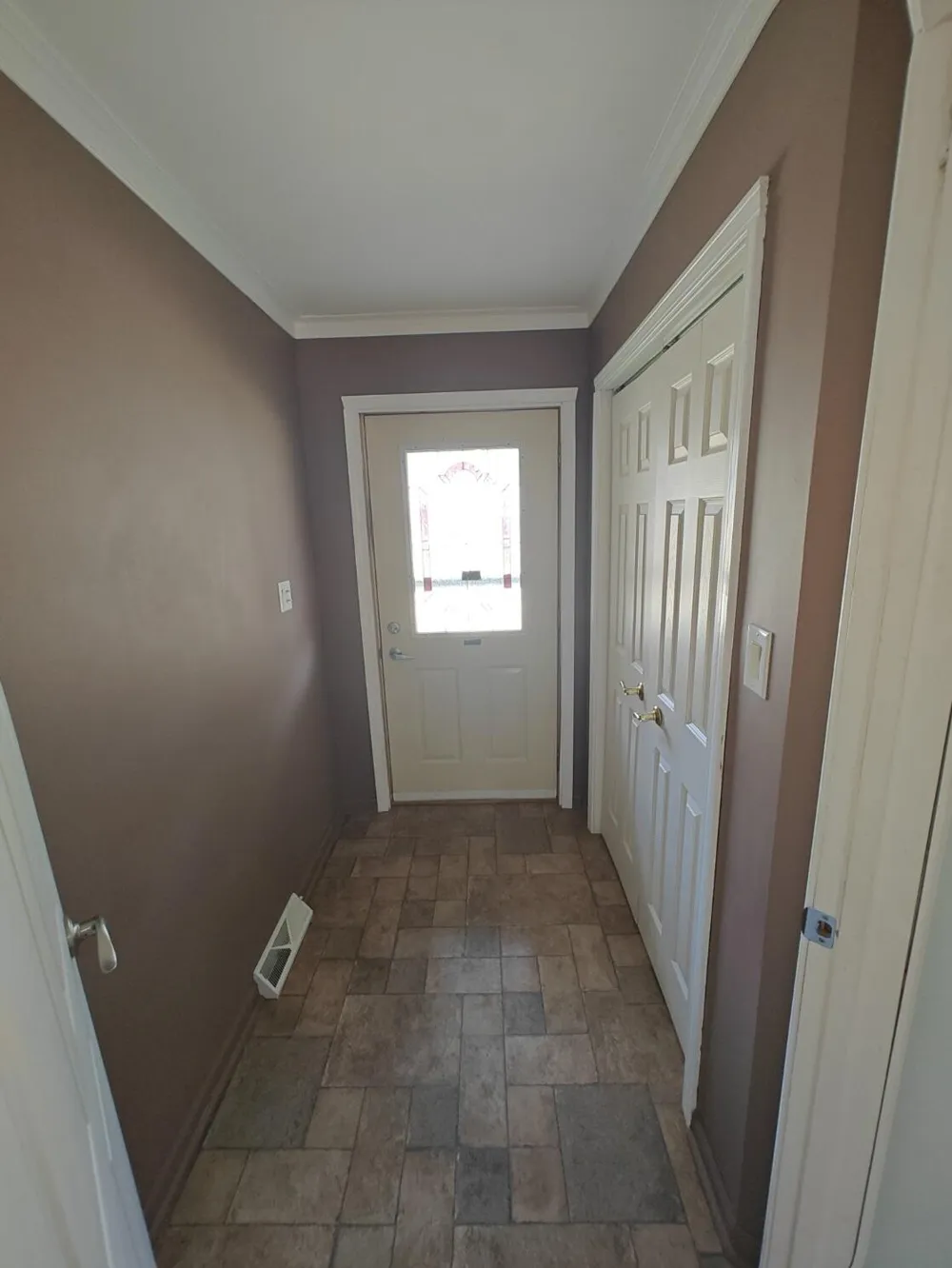 22301 Forest Avenue Cassopolis, MI 49031