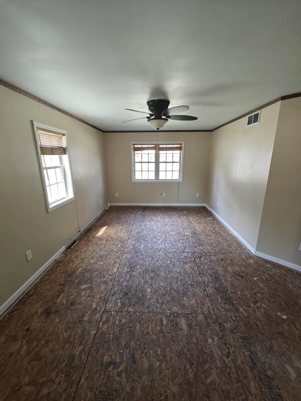 22301 Forest Avenue Cassopolis, MI 49031