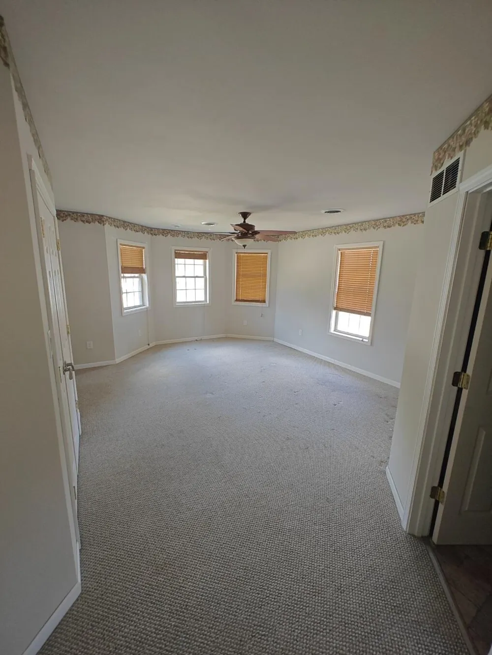 22301 Forest Avenue Cassopolis, MI 49031