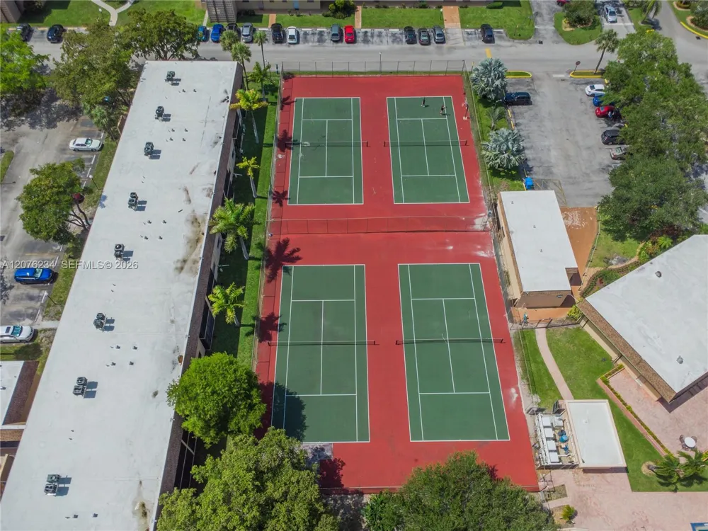 201 Berkley Rd #102 Hollywood, FL 33024