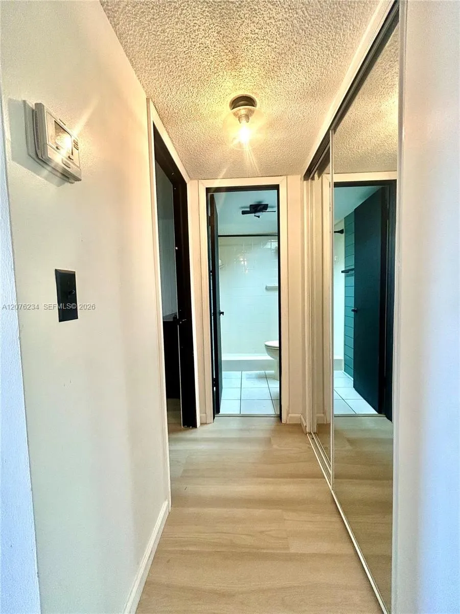 201 Berkley Rd #102 Hollywood, FL 33024