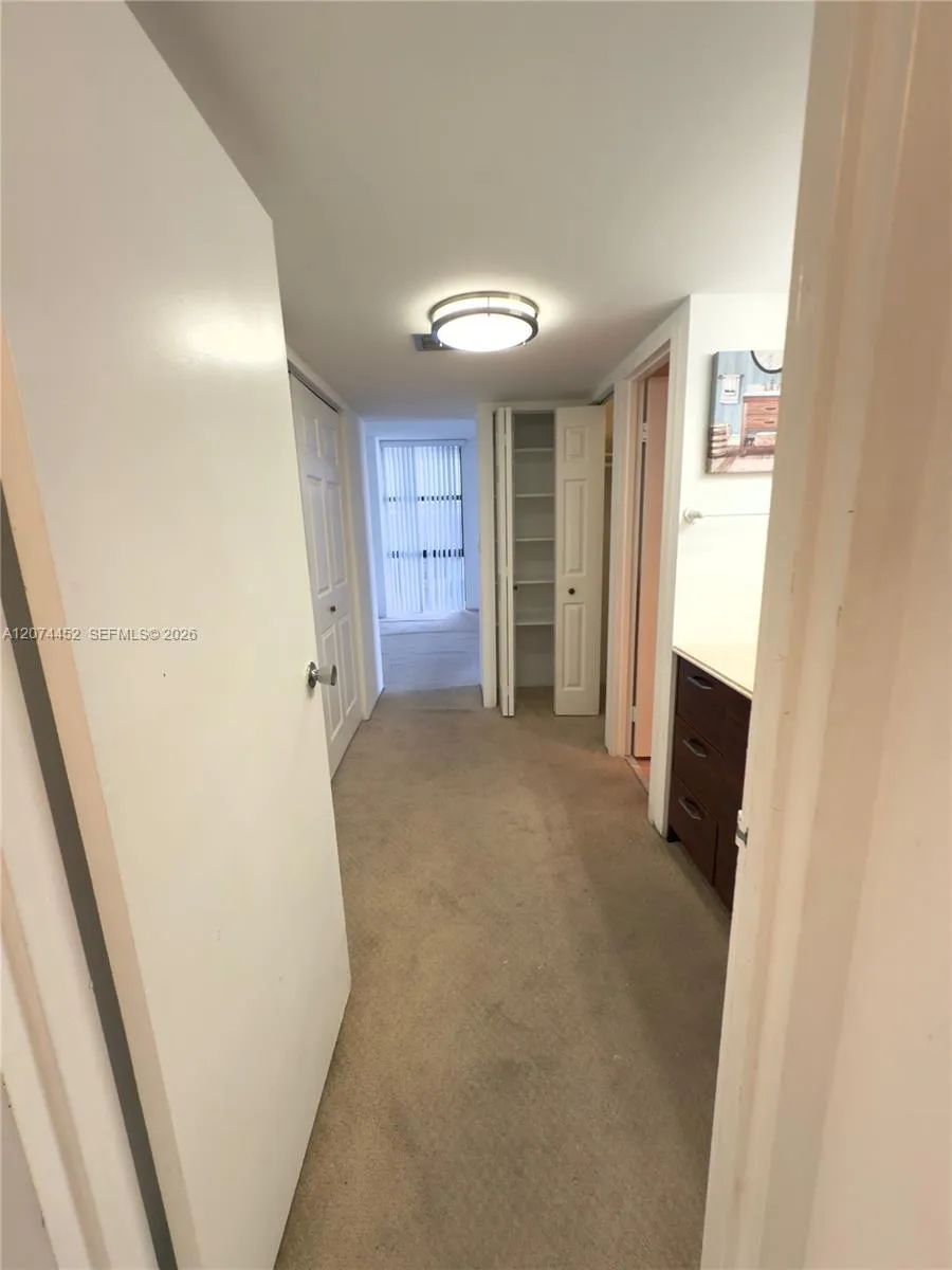 3675 Country Club Dr #109 Aventura, FL 33180