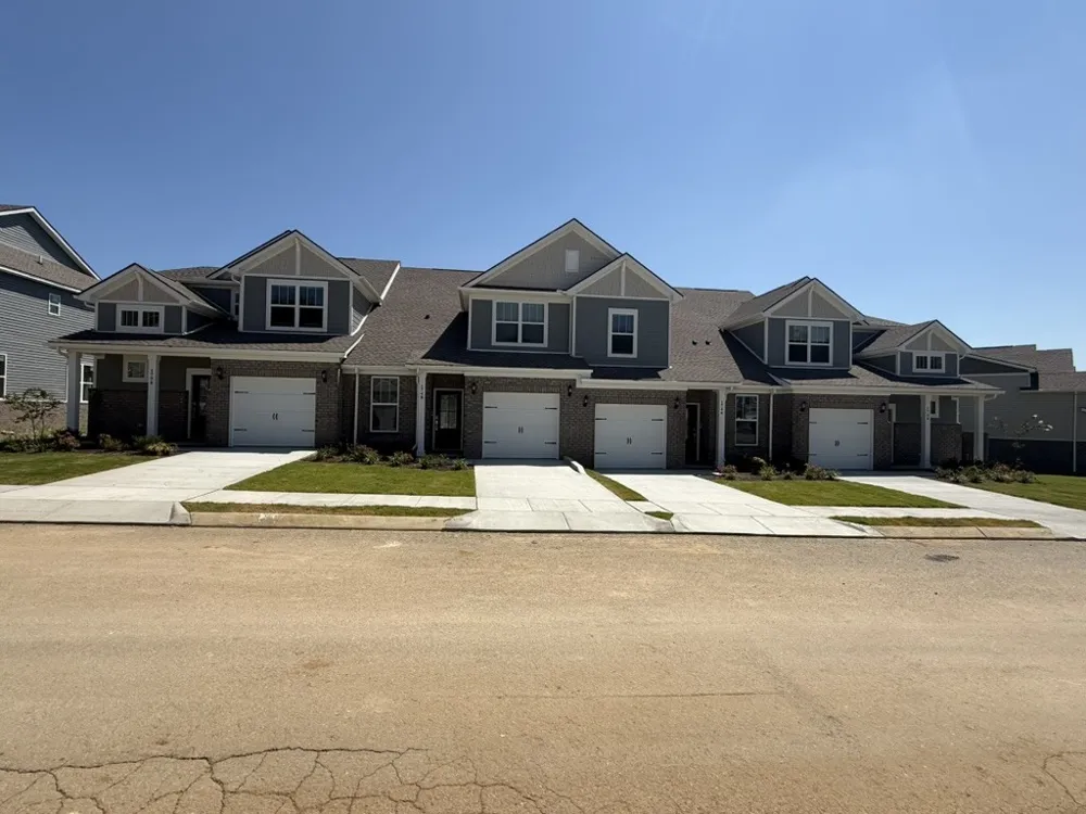 1748 Manuka Ln Columbia, TN 38401