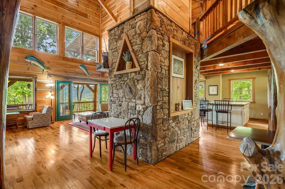 1185 Black Bear Drive Mars Hill, NC 28754