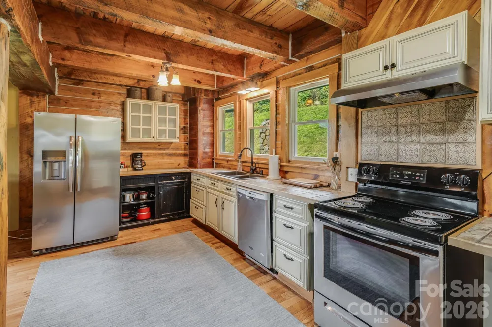 1185 Black Bear Drive Mars Hill, NC 28754
