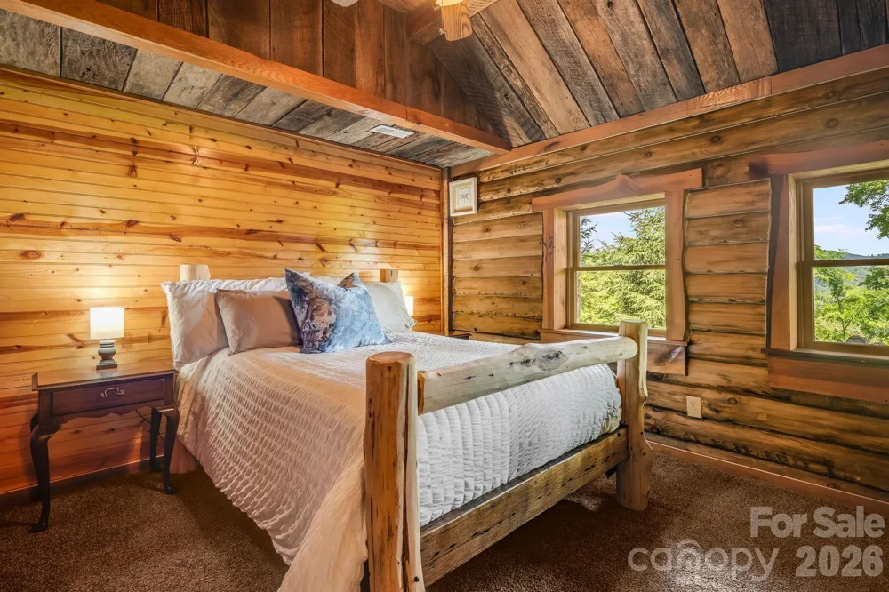 1185 Black Bear Drive Mars Hill, NC 28754