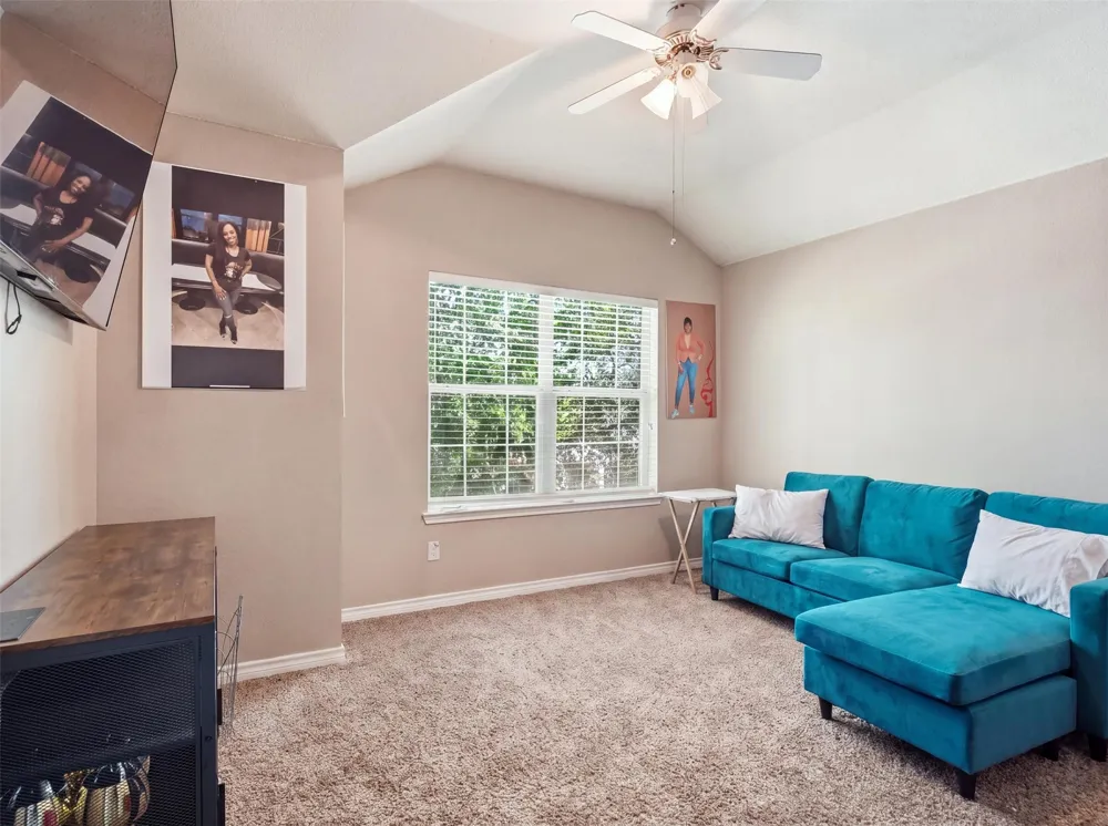 2159 Fair Weather Drive Lancaster, TX 75146