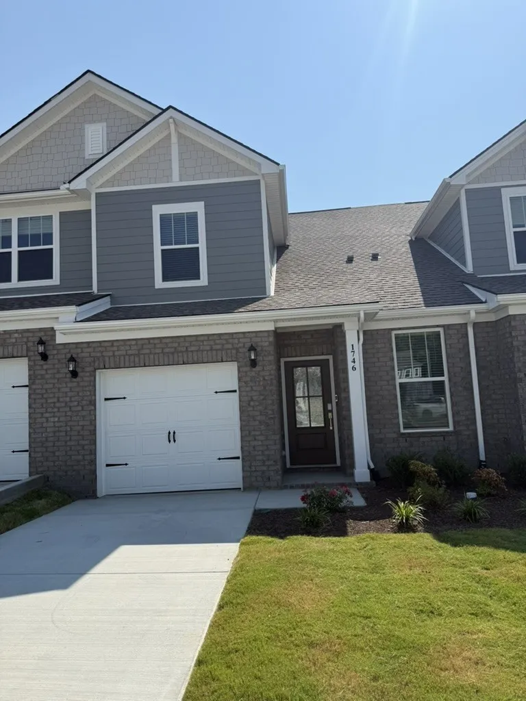 1746 Manuka Ln Columbia, TN 38401