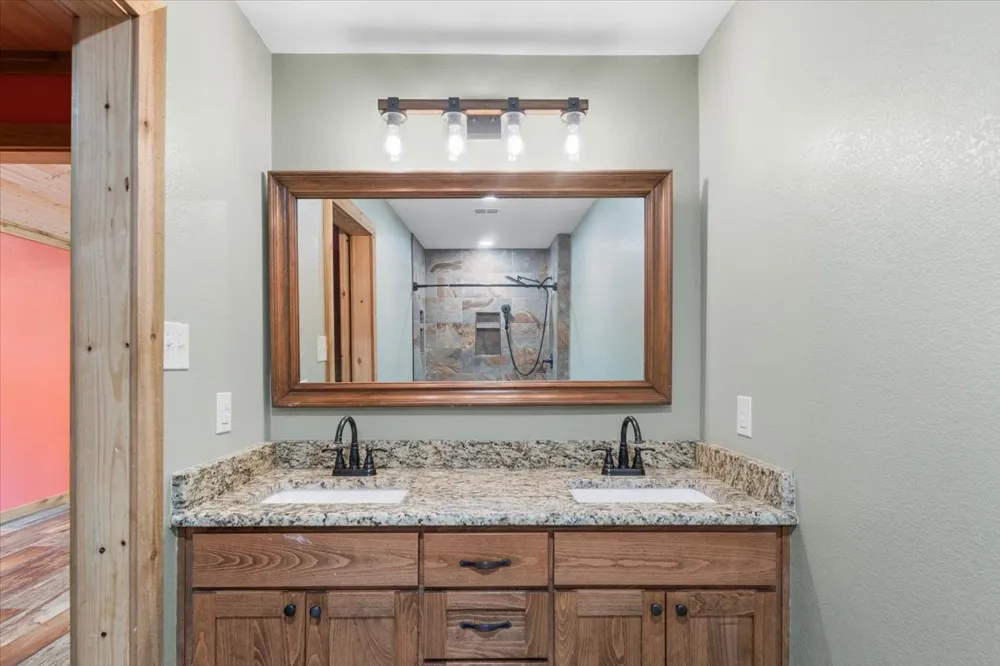 5015 726 Gilmer, TX 75645