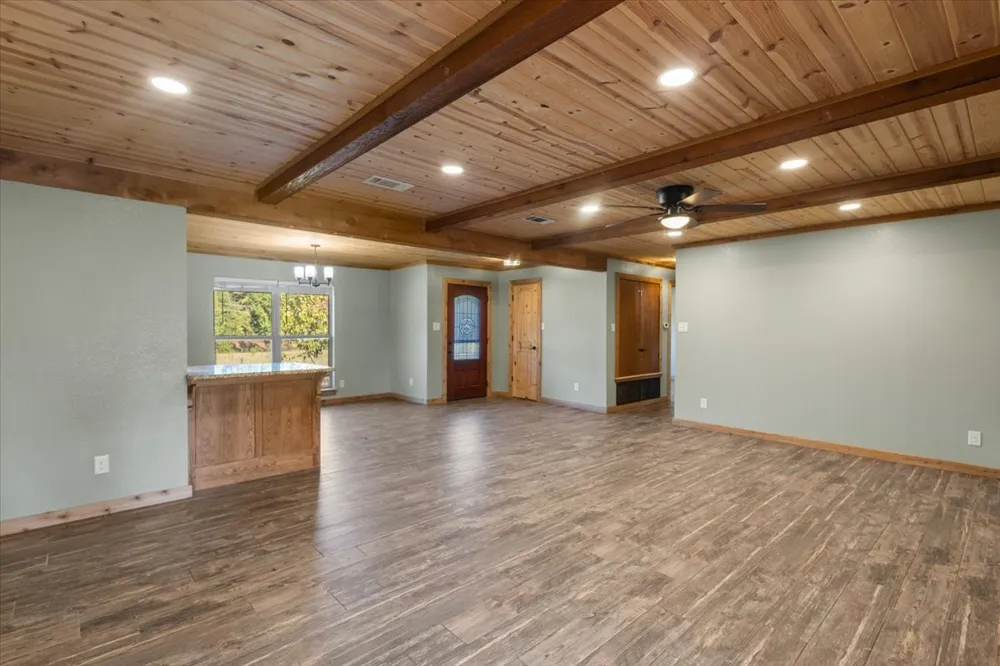 5015 726 Gilmer, TX 75645