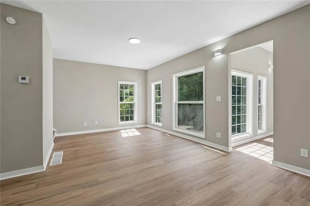 161 Lake Ridge Drive Newnan, GA 30263