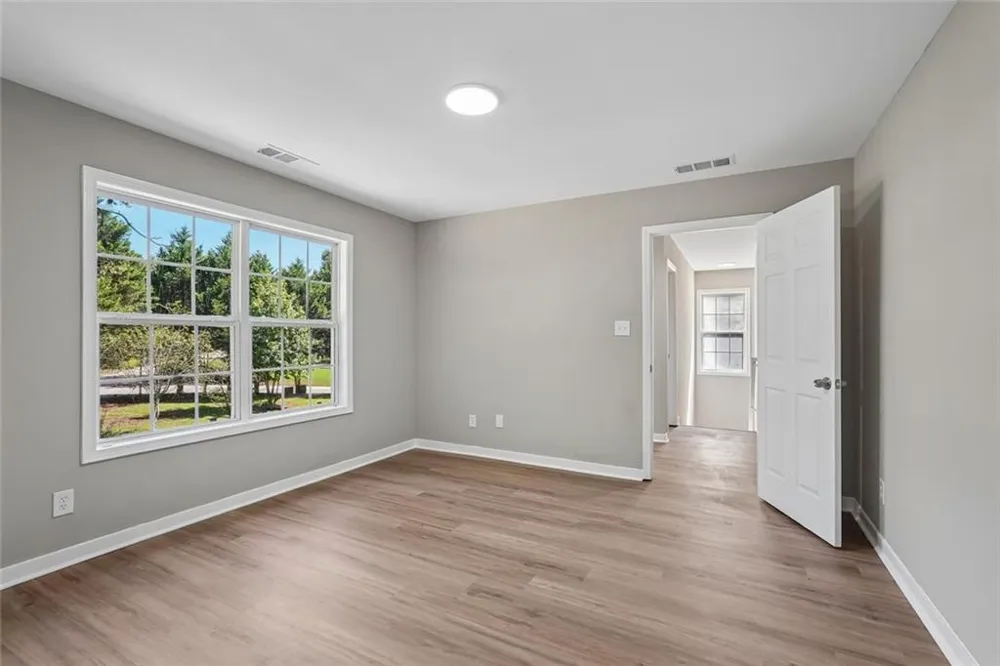 161 Lake Ridge Drive Newnan, GA 30263