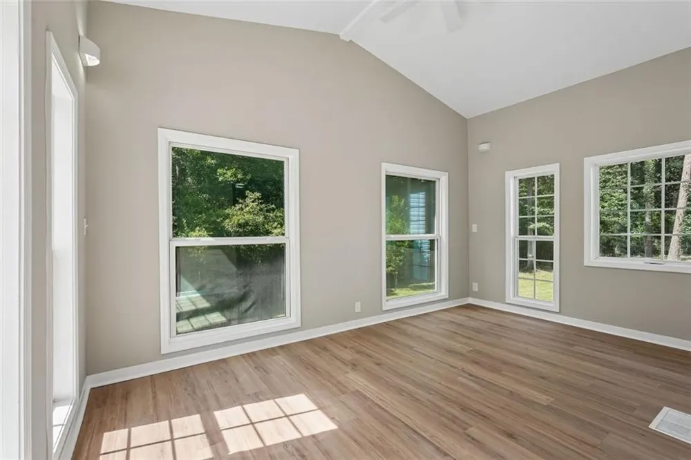 161 Lake Ridge Drive Newnan, GA 30263