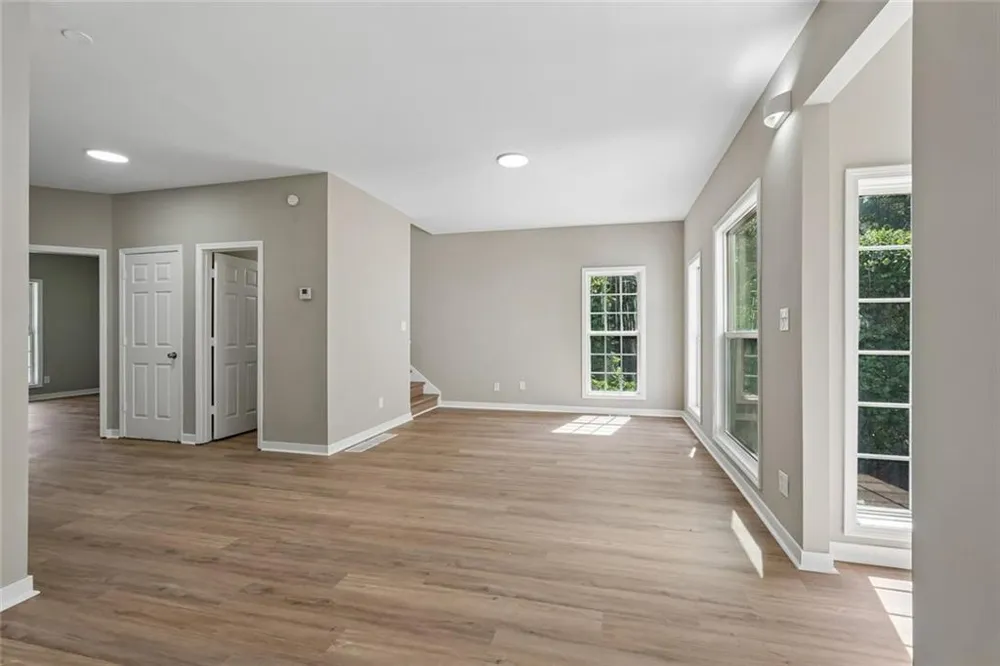 161 Lake Ridge Drive Newnan, GA 30263